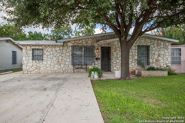 1st image of 4331 Wild Oak Dr