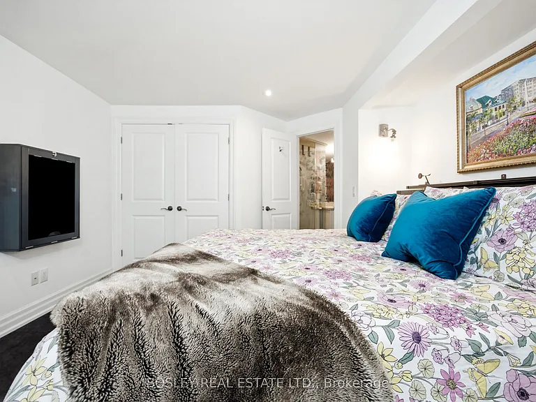103 Pembroke St #2 — Photo 19