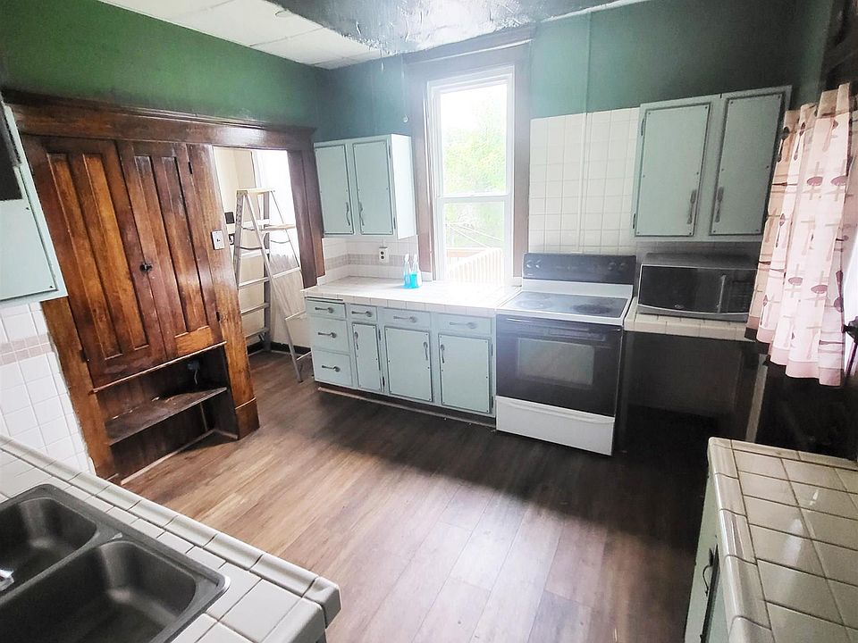 71 Clement St, Shinnston, WV 26431 MLS 10149226 Zillow