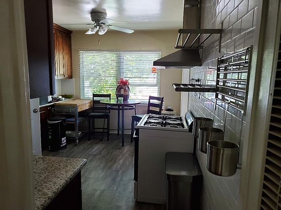 4th image of 4239 Benedict Canyon Dr