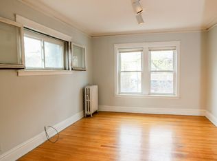 3952 N Hoyne Ave #2, Chicago, IL 60618