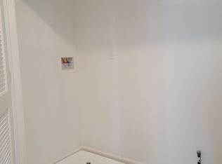 20 Rankin St, Elizabethport, NJ 07206