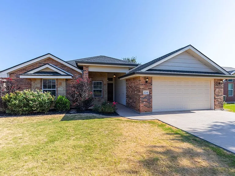 1234 Briar Cliff Path — Photo 2
