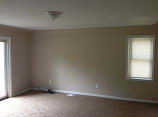 19994 Woodland St, Harper Woods, MI