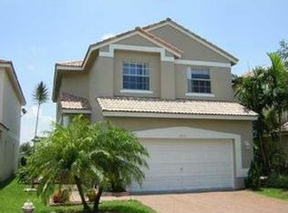 9772 NW 1st Mnr, Coral Springs, FL 33071