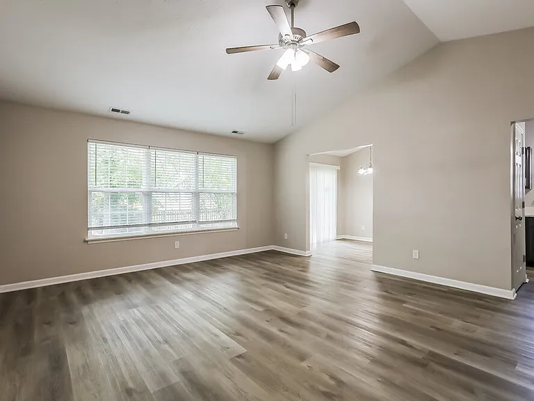 6114 King Lear Ct — Photo 3