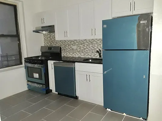 Rented by New York Residence | media 8