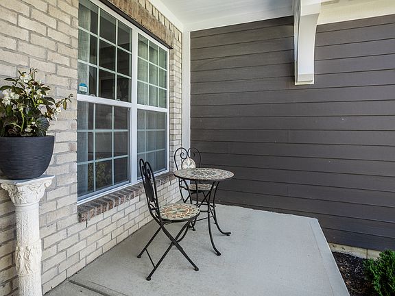 4th image of 10155 Blue Ribbon Blvd