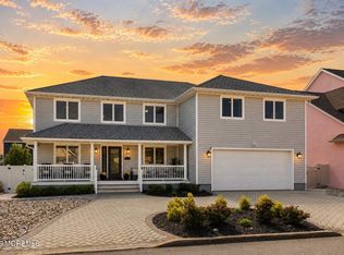 3324 Long Point Drive, Toms River, NJ 08753