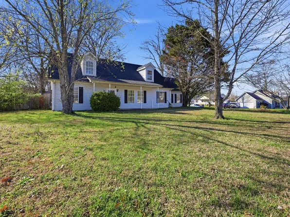 103 Ruth Ln, La Vergne, TN 37086