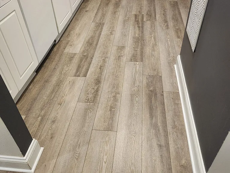 Entry to Kitchen