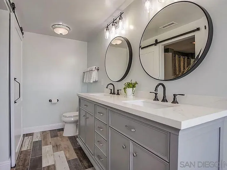 13563 Longfellow Ln — Photo 28