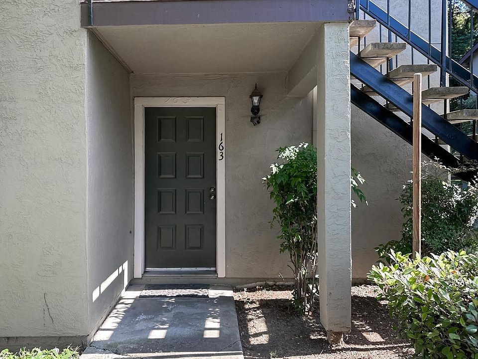 1st image of 129 Luna Grande Cir Unit 163