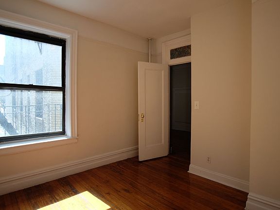 5th image of 51 Tiemann Pl #43