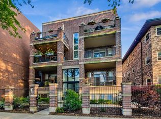 1309 W Lunt Ave APT 2W, Chicago, IL 60626
