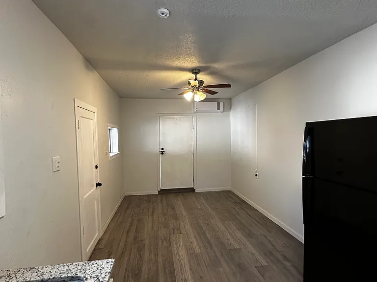 507 E Cliff Dr — Photo 5
