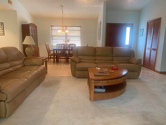 3rd image of 2571 SE Jason Avenue