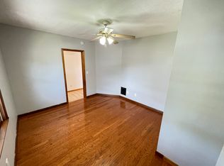 82 Brown St, West Haven, CT 06516