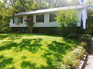 6 Lauria Rd, Marlboro, NY 12542