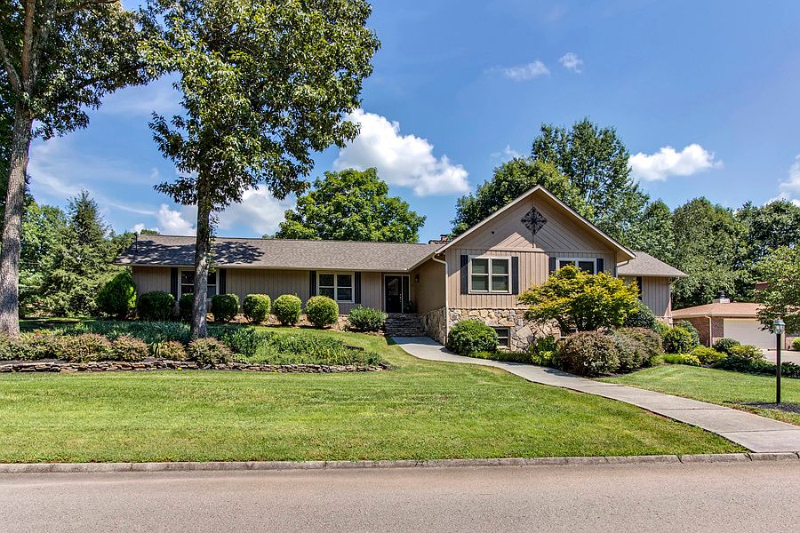 1st image of 505 Mountain Breeze Ln