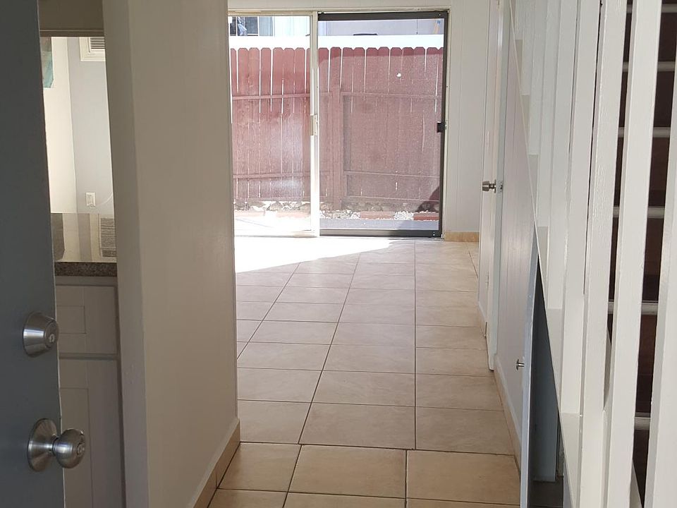 1st image of 844 Chestnut Ave #28