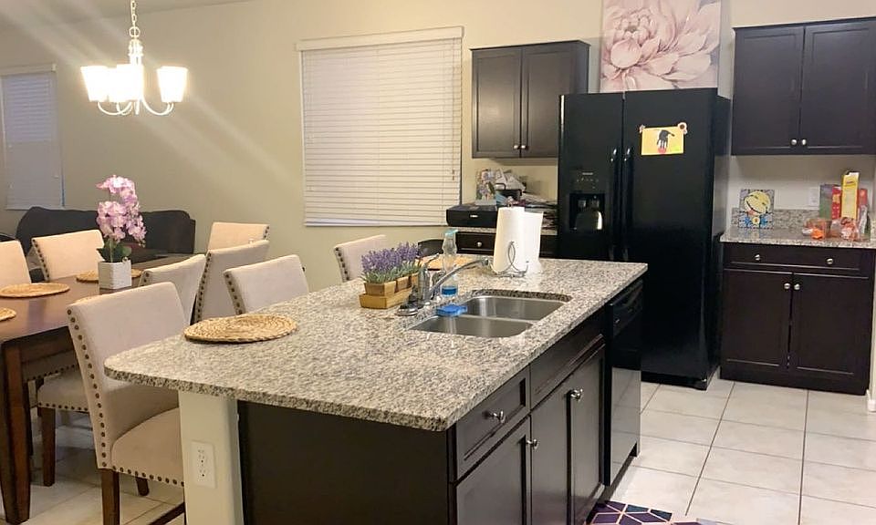 2nd image of 30200 W Verde Ln