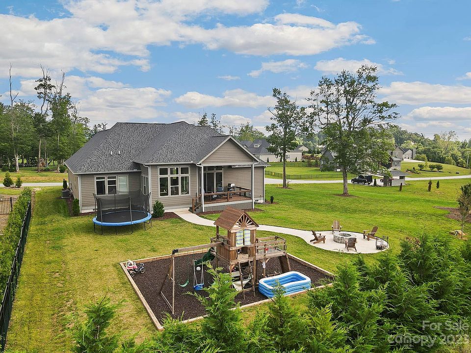 163 Samuel Dr, Mills River, NC 28759 Zillow