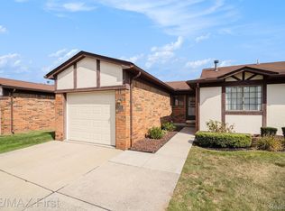 26116 Albert J Dr, Warren, MI 48091