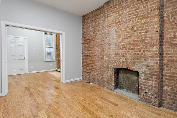 Rented by Pantiga Group | media 11