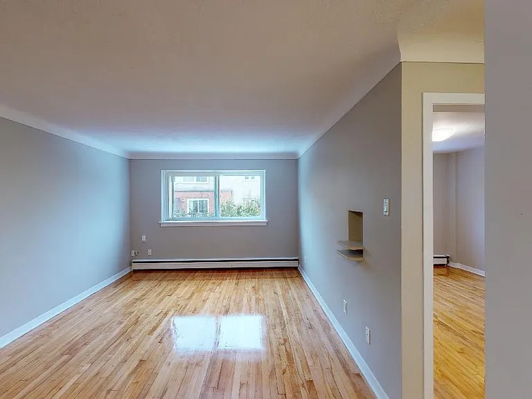 1196 Shillington Ave — Photo 24
