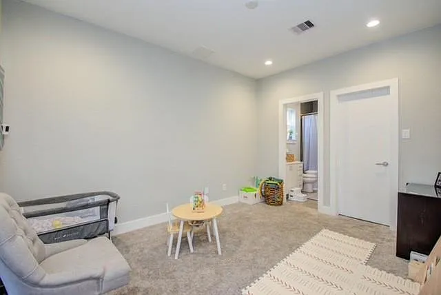 8411 Hempstead Rd #G — Photo 47