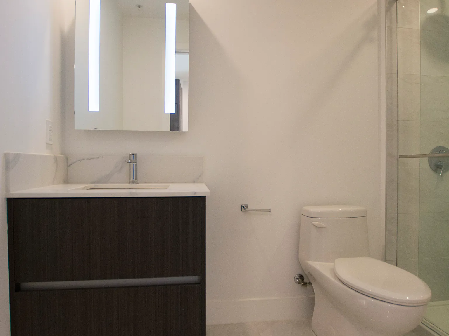 Studio, 416 sqft, $1,850 — Photo 3