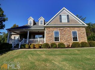 6607 River Station Dr, Lula, GA 30554