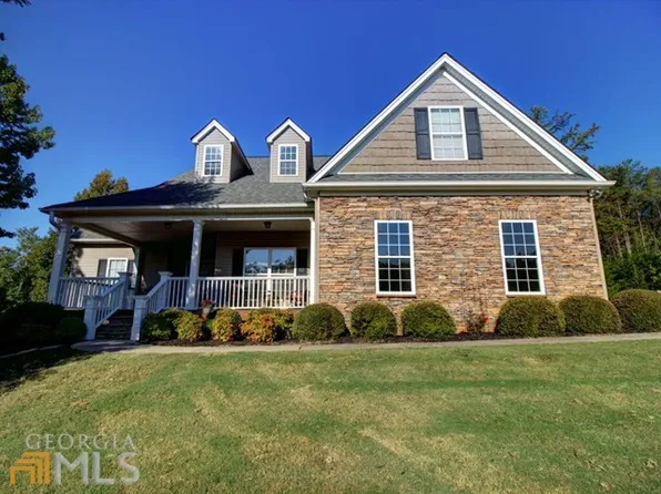6607 River Station Dr, Lula, GA 30554