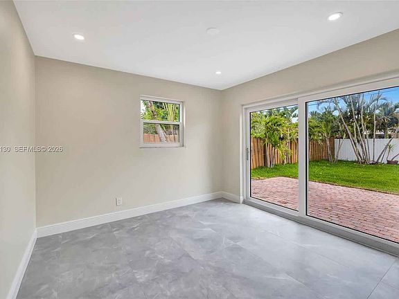 3rd image of 3480 SW 20th St