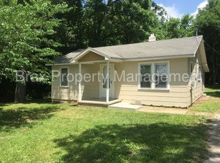 2111 E Thoman St, Springfield, MO 65803