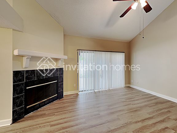 5th image of 3615 Okeechobee Cir