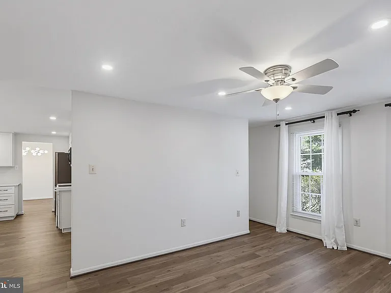 18904 Blue Heron Ln — Photo 23