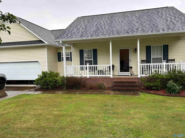 920 Blessing Rd, Albertville, AL 35951