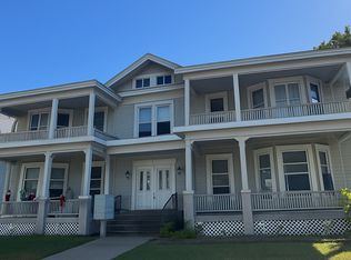 811 E 14th St, Davenport, IA 52803