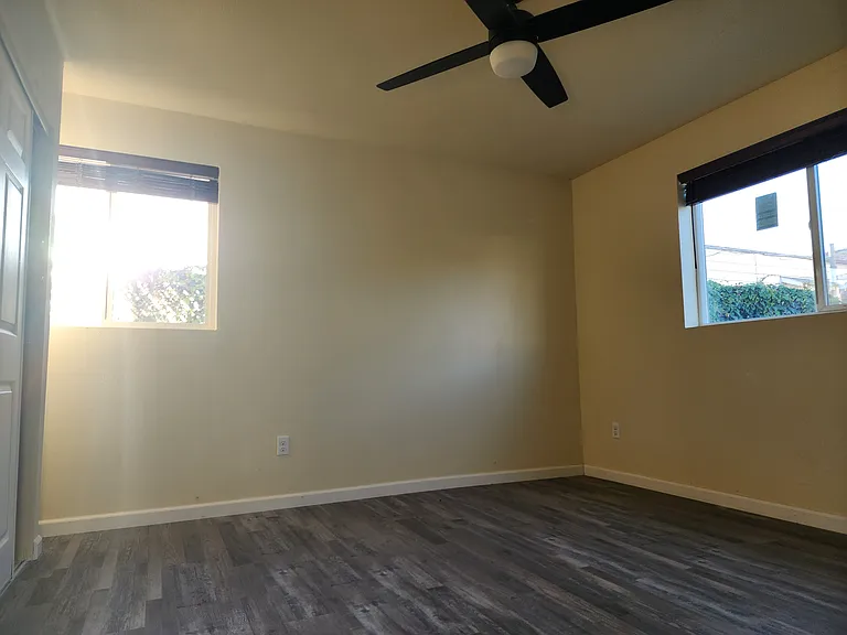 1222 W 90th St #1/2-A — Photo 7