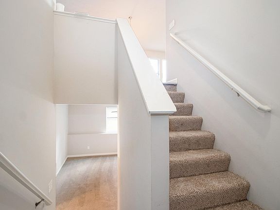 3rd image of 20303 Kiefer Way