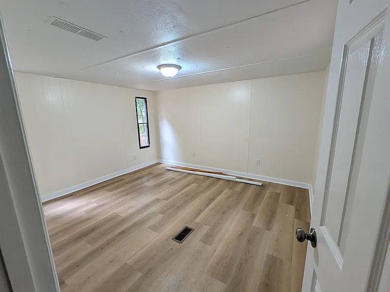 315 Norwood Cir — Photo 14
