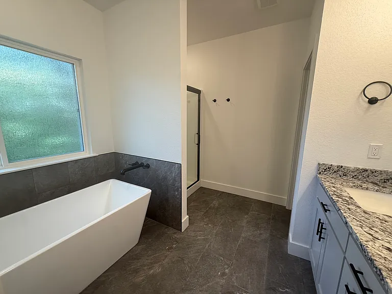 2 Blisworth Ln — Photo 14