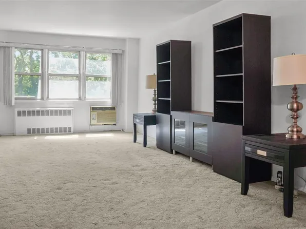 385 McLean Avenue #3B, Yonkers, NY 10705