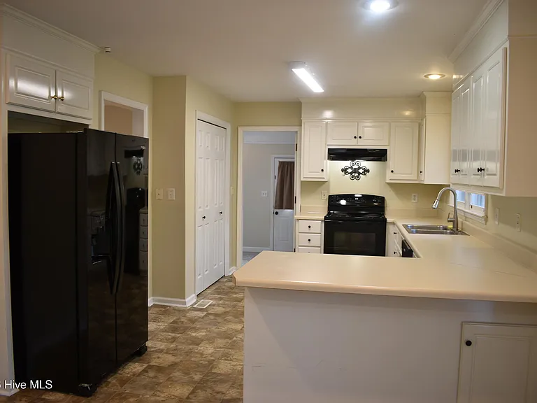 3319 Wheeler Rd — Photo 4