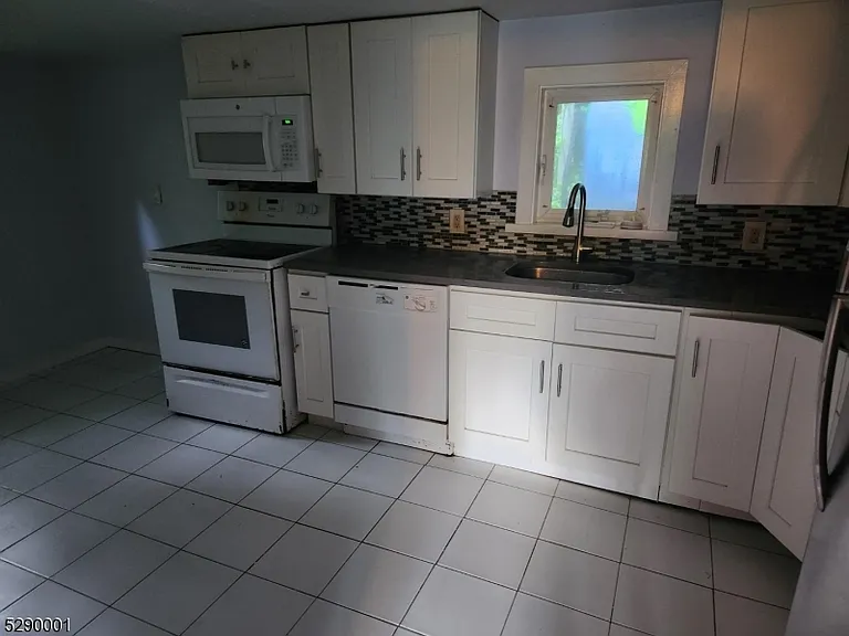 72 Glenwood Mountain Rd — Photo 8