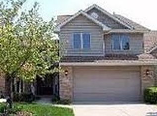 145 Grove Ct, Lemont, IL 60439