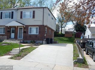 2301 Lakewood St, Suitland, MD 20746