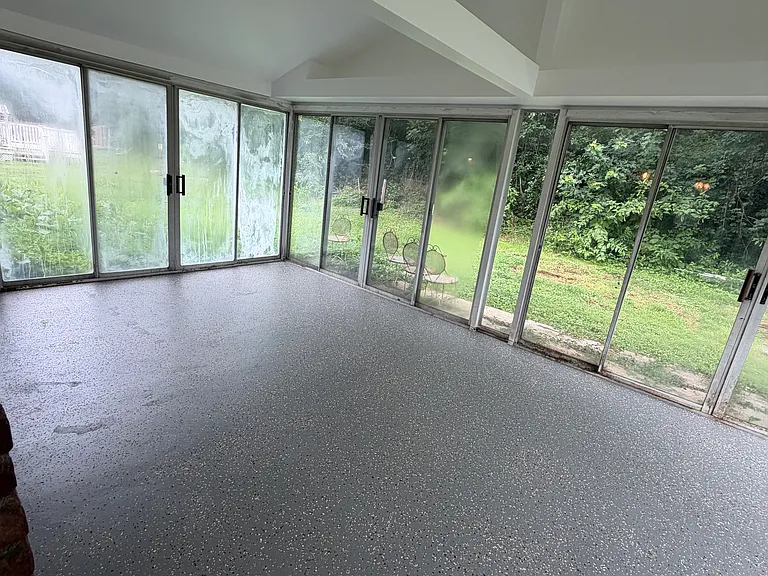 522 Willow Ave — Photo 21